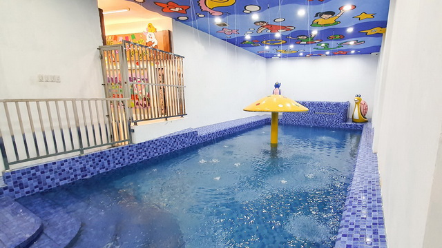 Swimming Pool 2